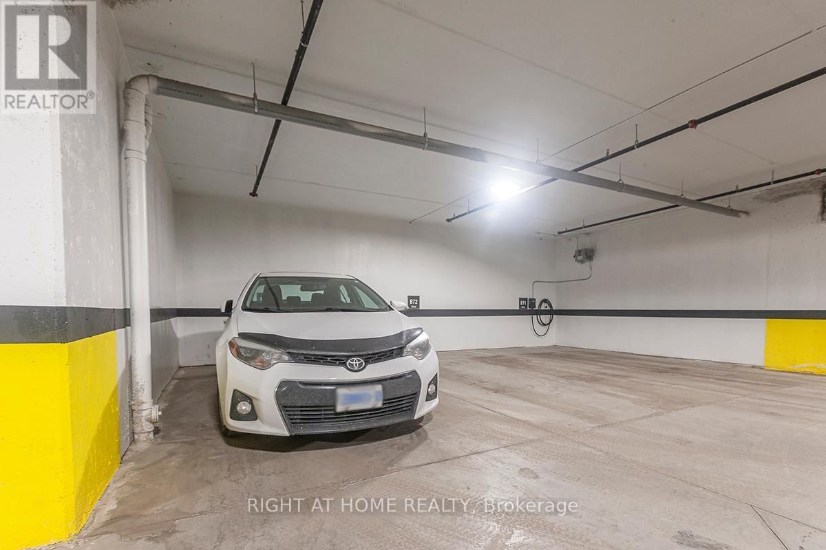 321 - 830 MEGSON TERRACE Image 40