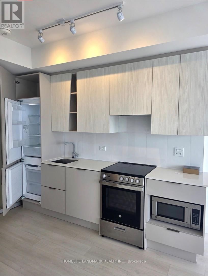 5607 - 3900 CONFEDERATION PARKWAY Image 9