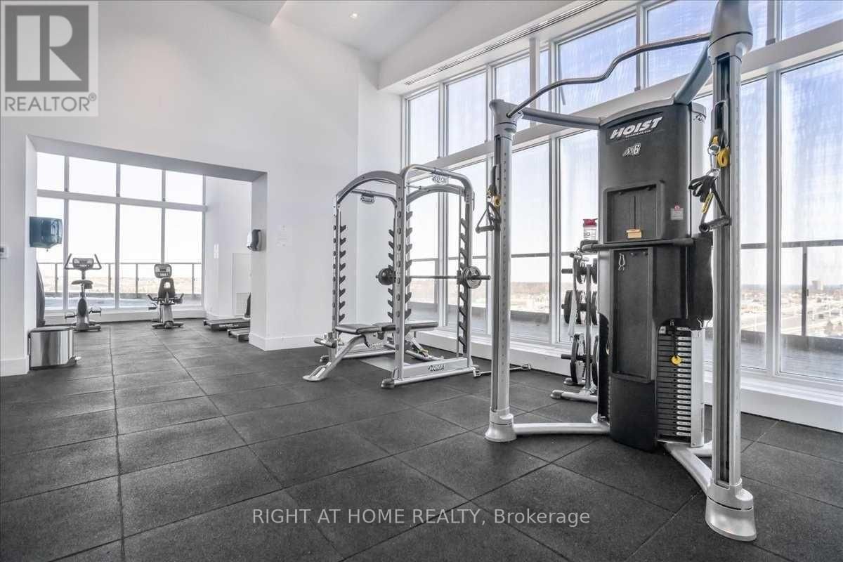 307 - 297 OAK WALK DRIVE Image 24