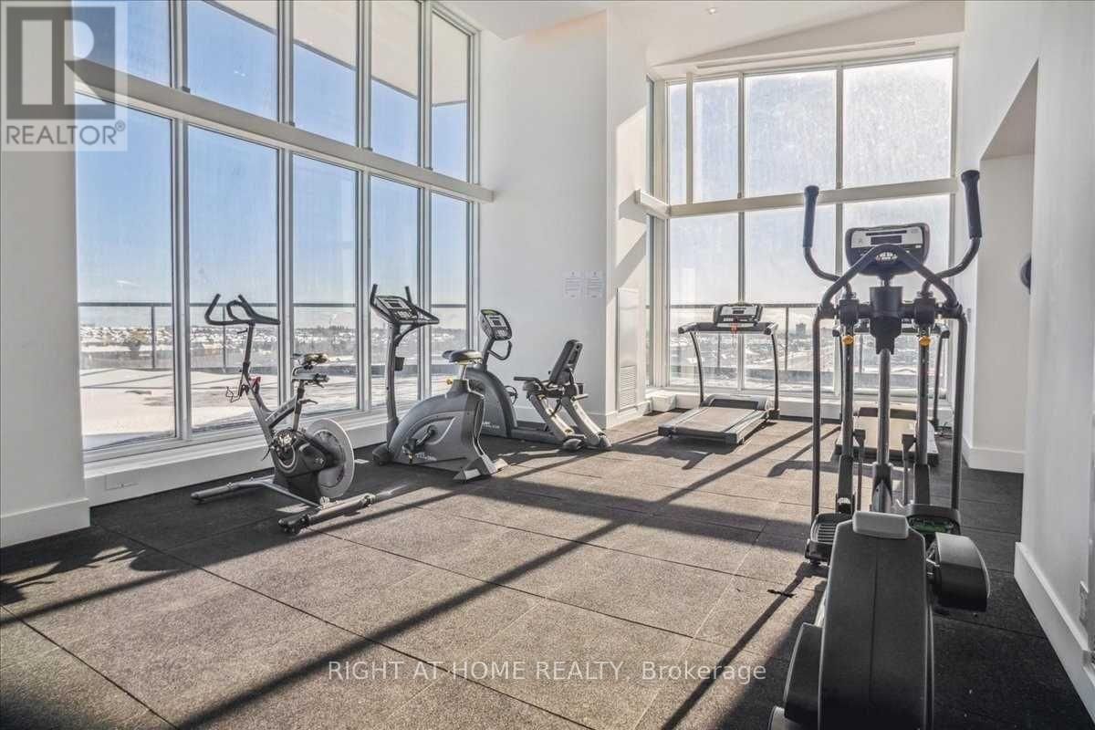 307 - 297 OAK WALK DRIVE Image 25