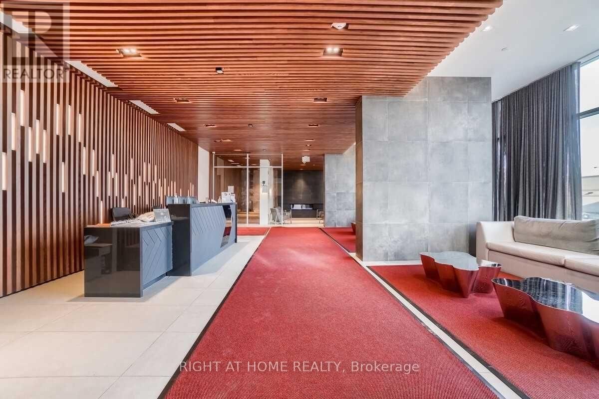 307 - 297 OAK WALK DRIVE Image 18