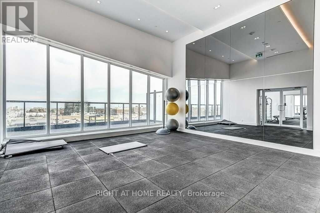 307 - 297 OAK WALK DRIVE Image 36