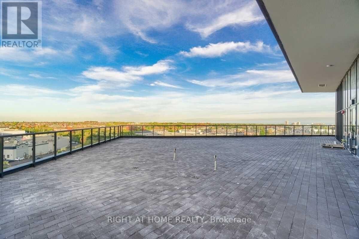 307 - 297 OAK WALK DRIVE Image 43