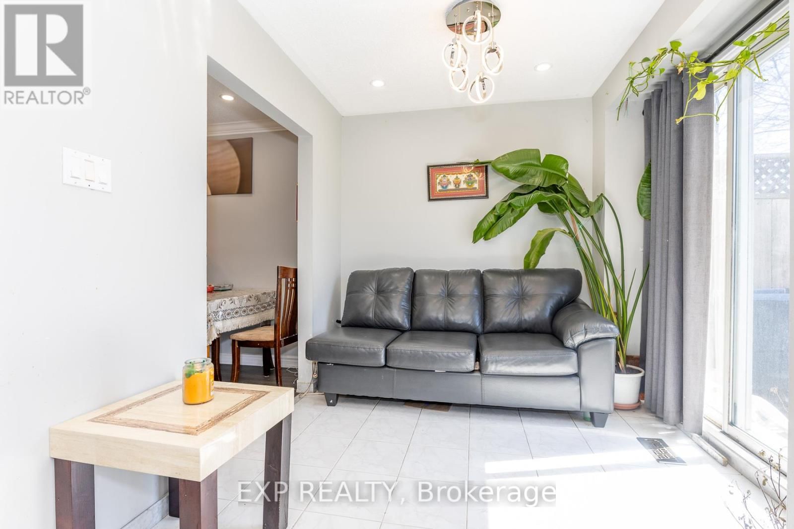 3270 KLAIMAN DRIVE Image 20