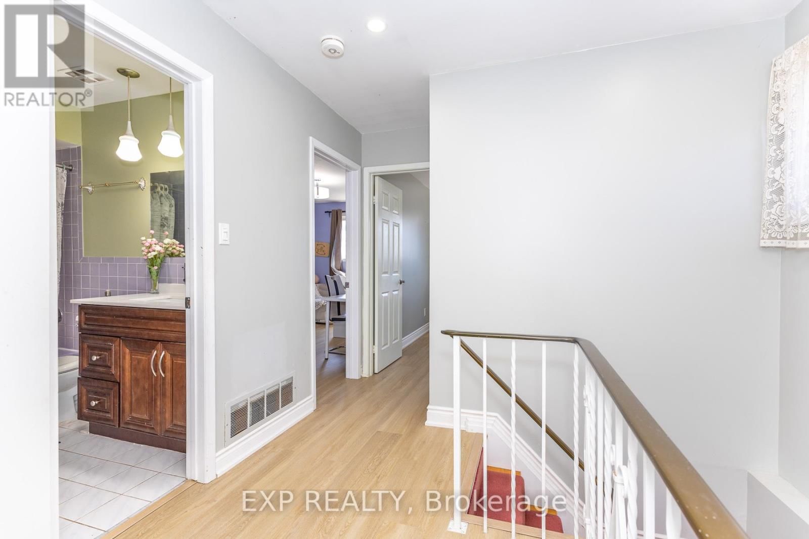 3270 KLAIMAN DRIVE Image 29