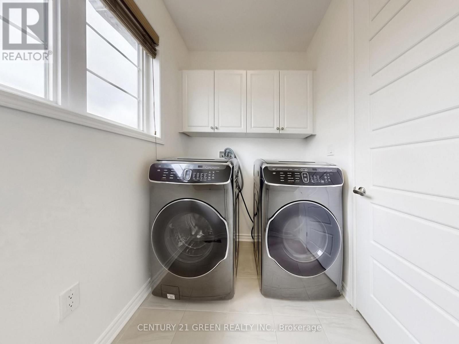 1229 SWEETFERN CRESCENT Image 35