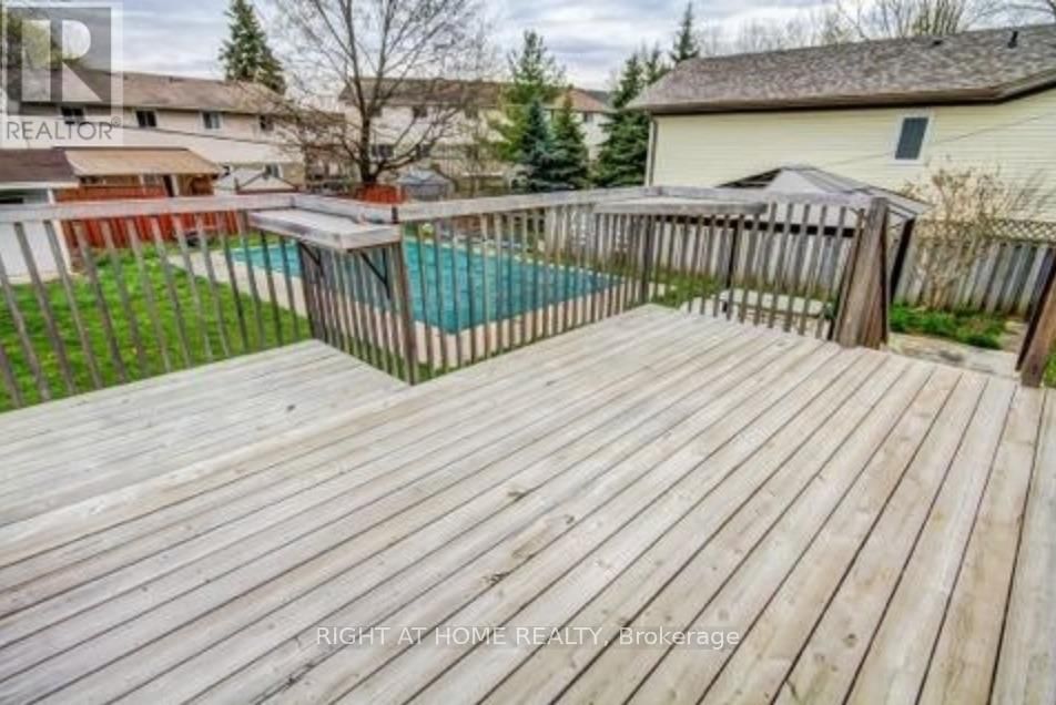 Upper - 46 MILLER ROAD Image 13