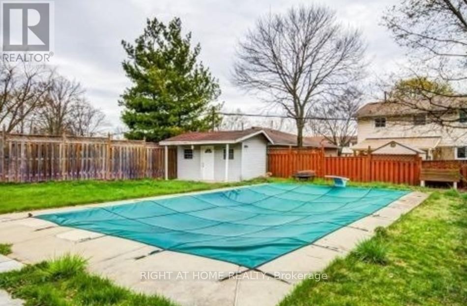 Upper - 46 MILLER ROAD Image 14