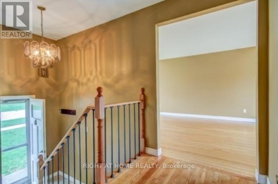 Upper - 46 MILLER ROAD Image 3