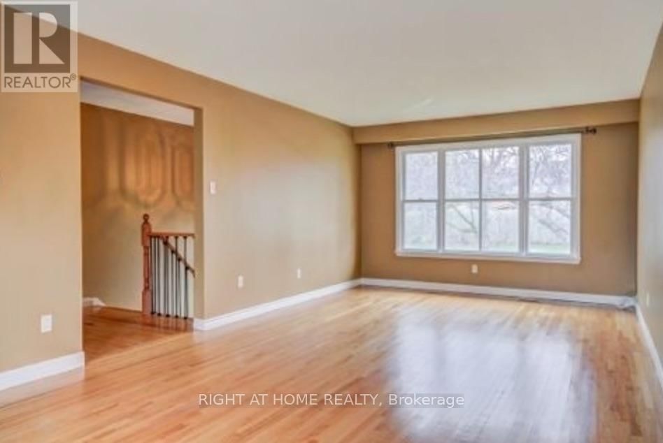 Upper - 46 MILLER ROAD Image 4