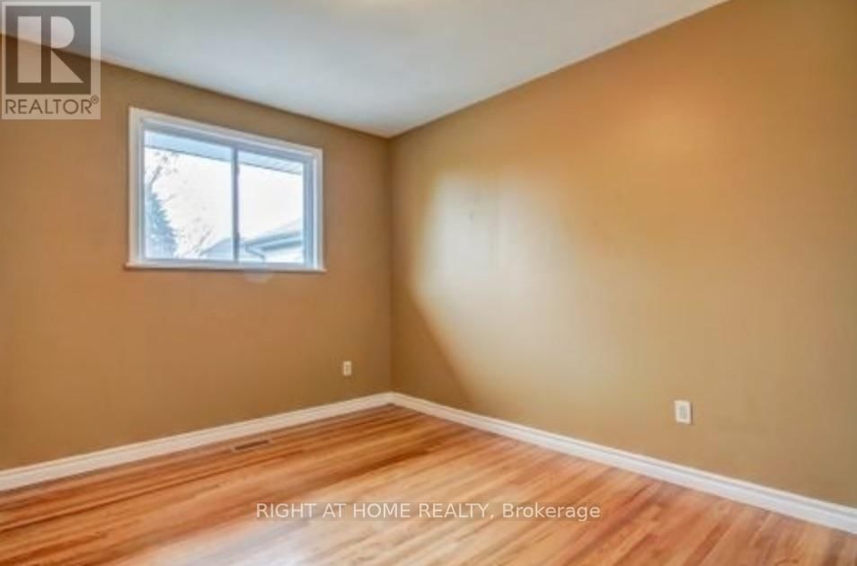 Upper - 46 MILLER ROAD Image 9