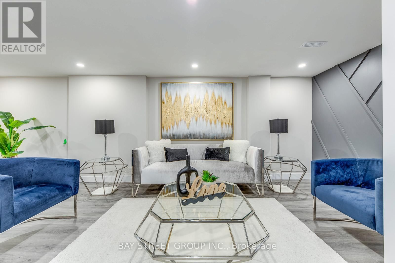 20 ROCHDALE AVENUE Image 35