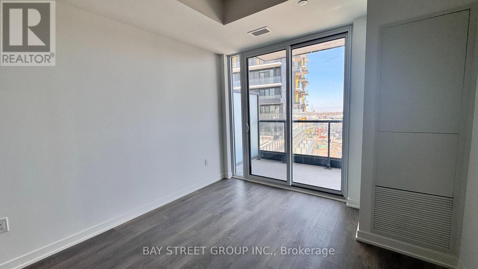 D711 - 4878 POWERS COMMON Image 10