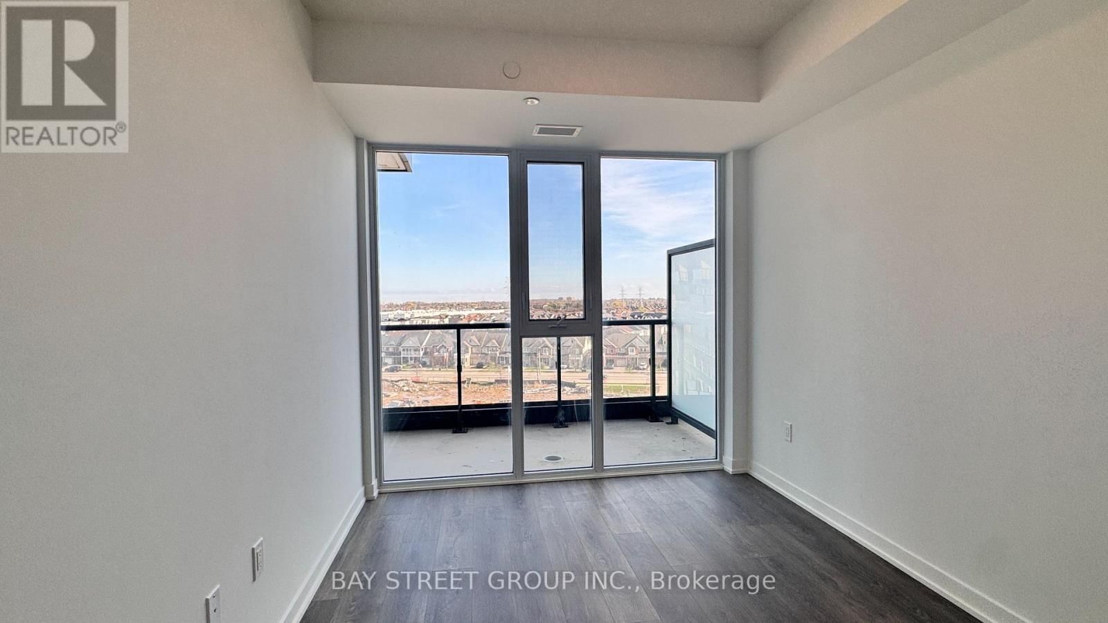 D711 - 4878 POWERS COMMON Image 11