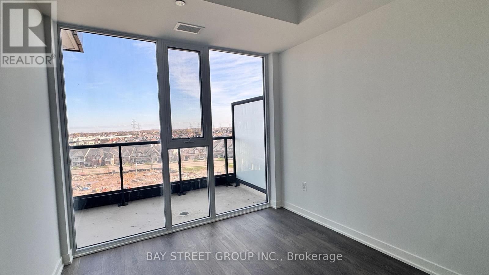 D711 - 4878 POWERS COMMON Image 13