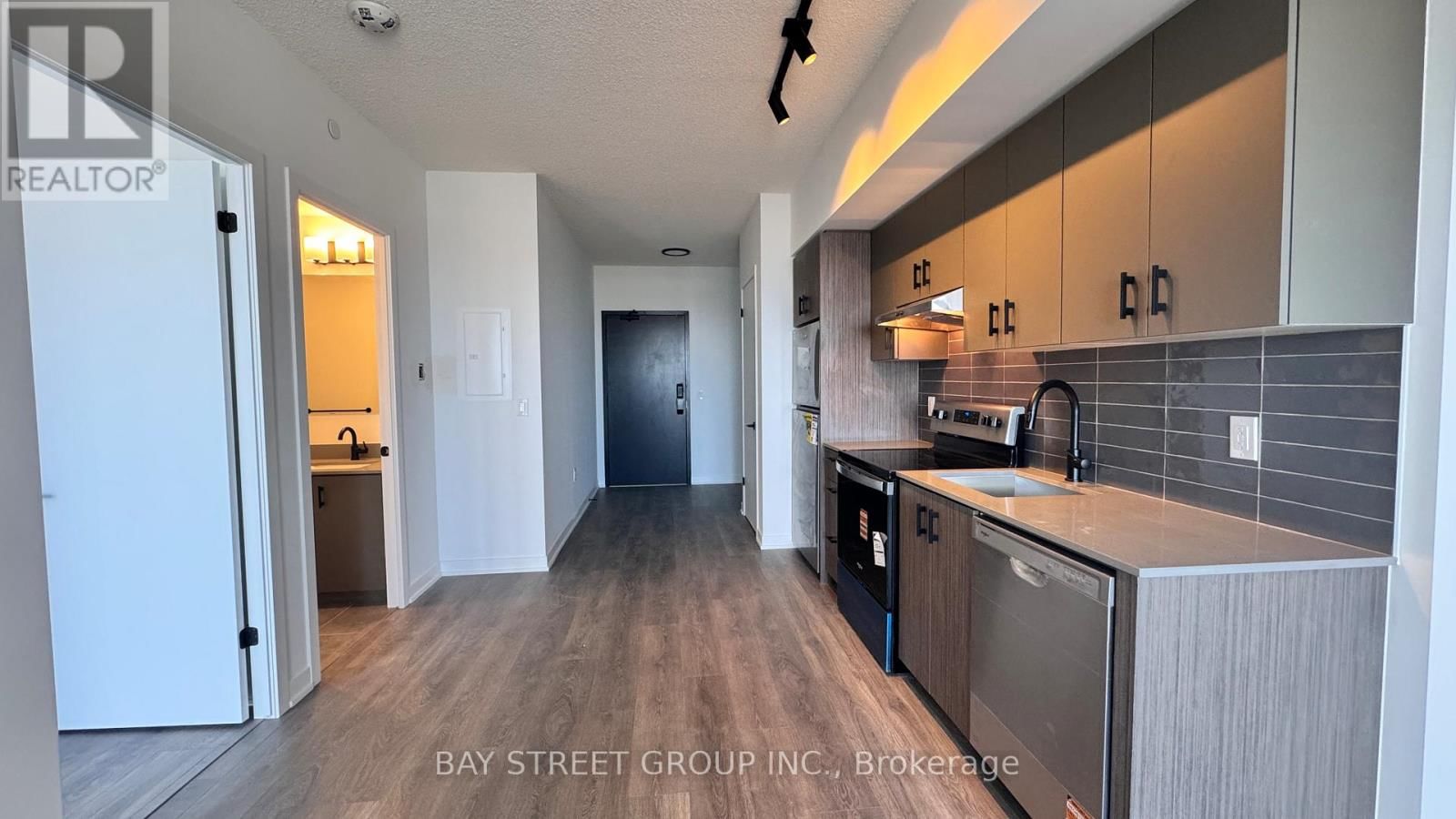 D711 - 4878 POWERS COMMON Image 5