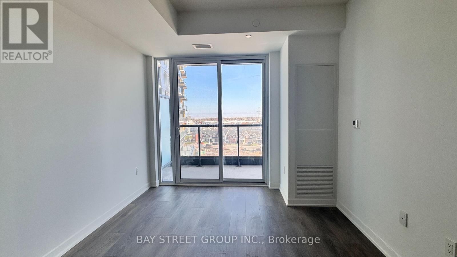 D711 - 4878 POWERS COMMON Image 8