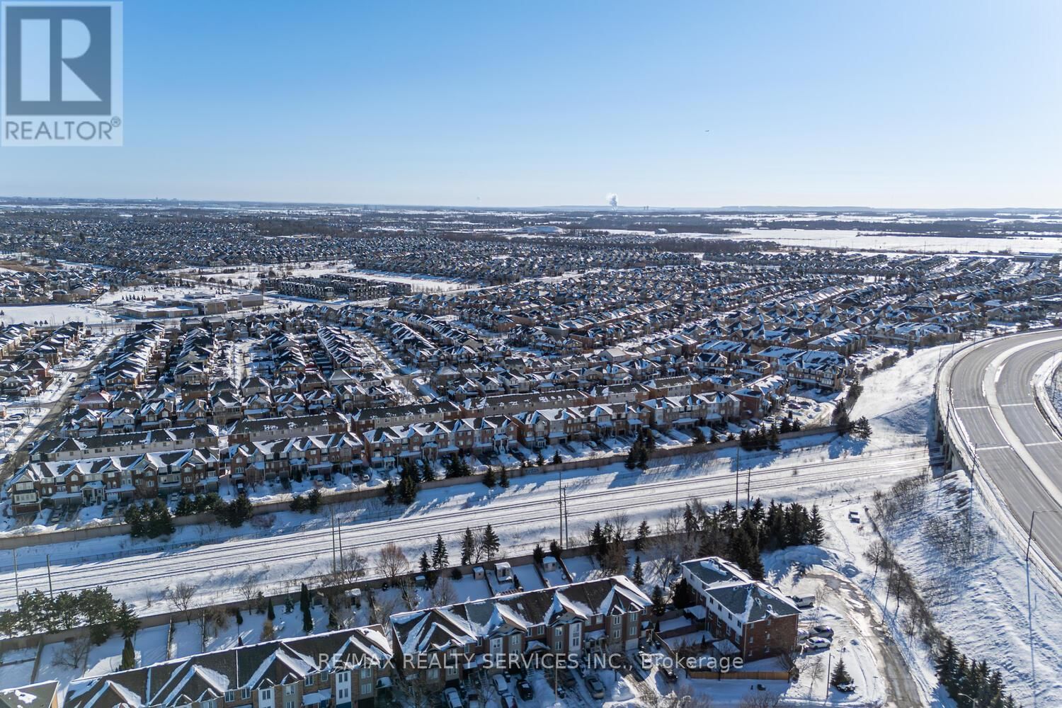 67 DECKER HOLLOW CIRCLE Image 2