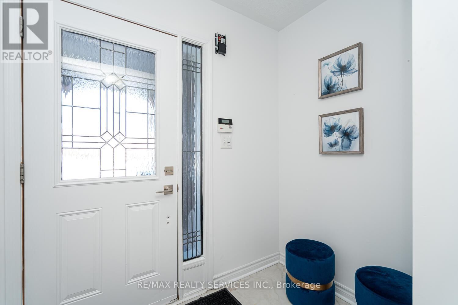 67 DECKER HOLLOW CIRCLE Image 7