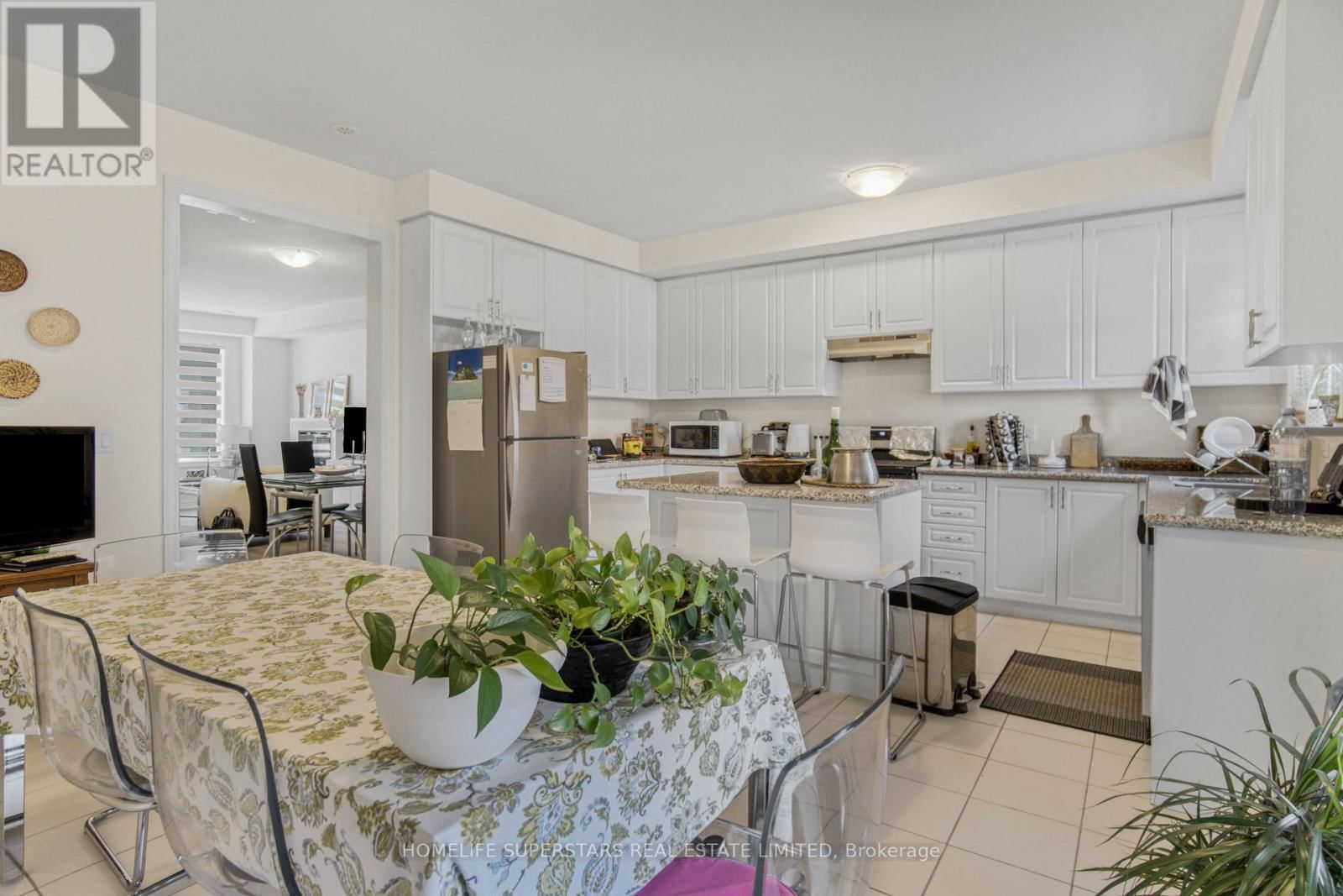 3018 EIGHTH LINE Image 14