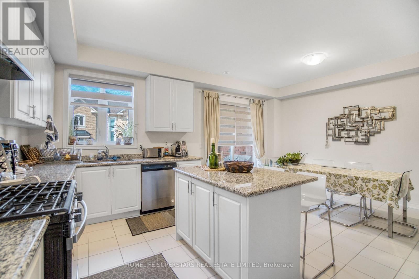 3018 EIGHTH LINE Image 16