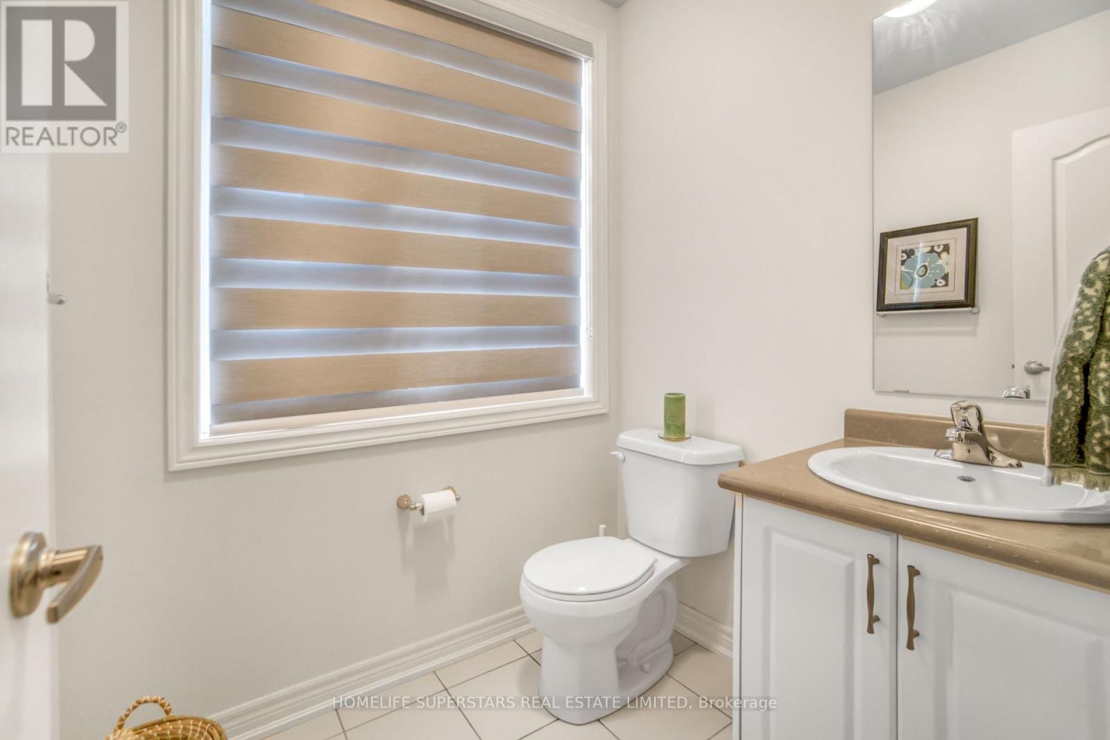 3018 EIGHTH LINE Image 17