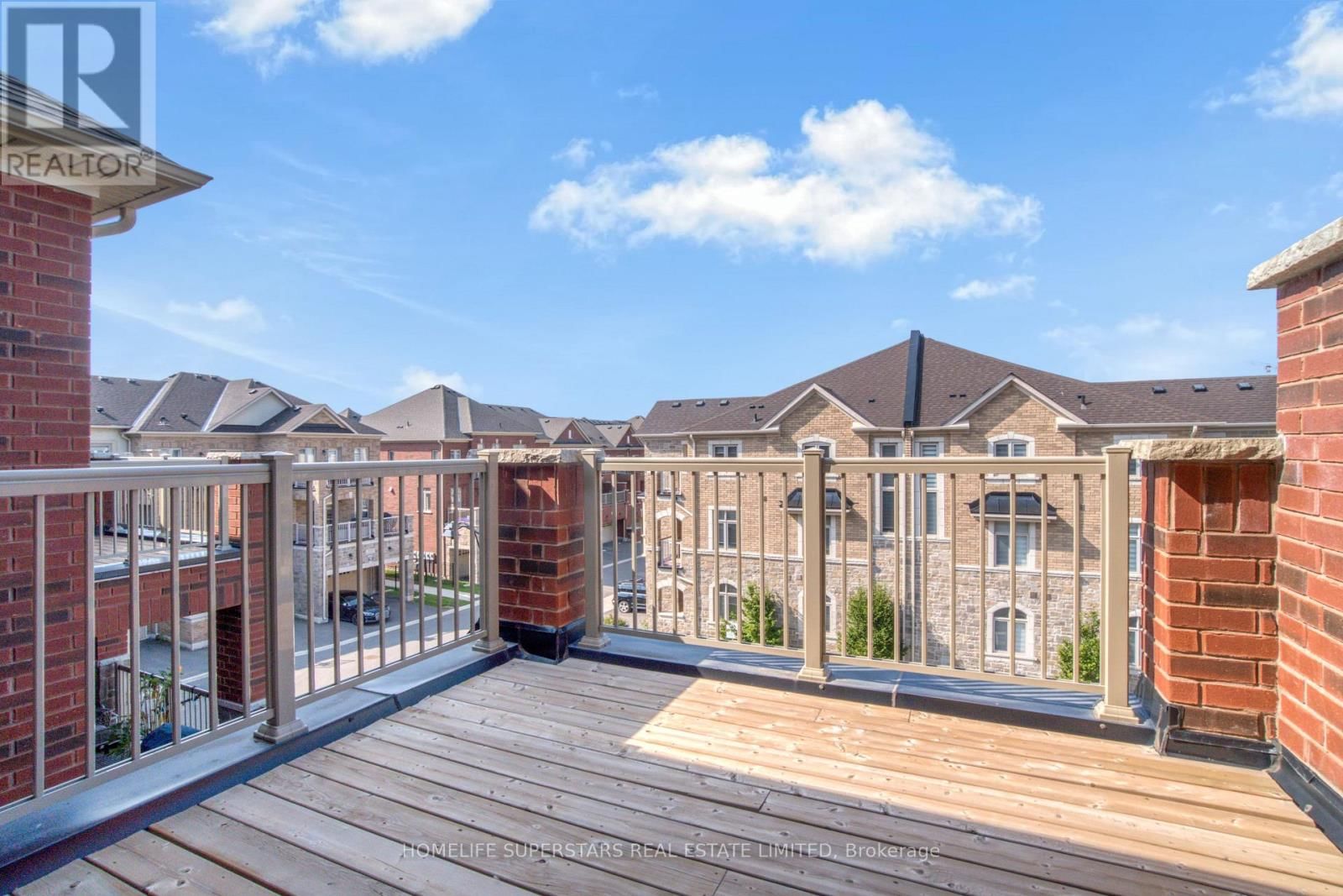 3018 EIGHTH LINE Image 32