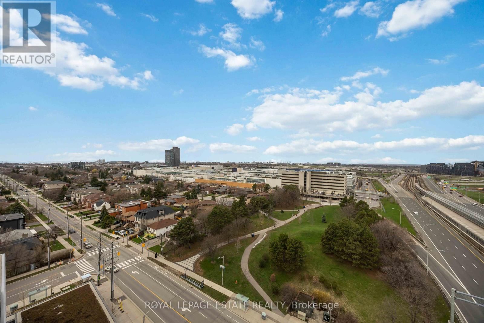 1505 - 160 FLEMINGTON ROAD Image 25