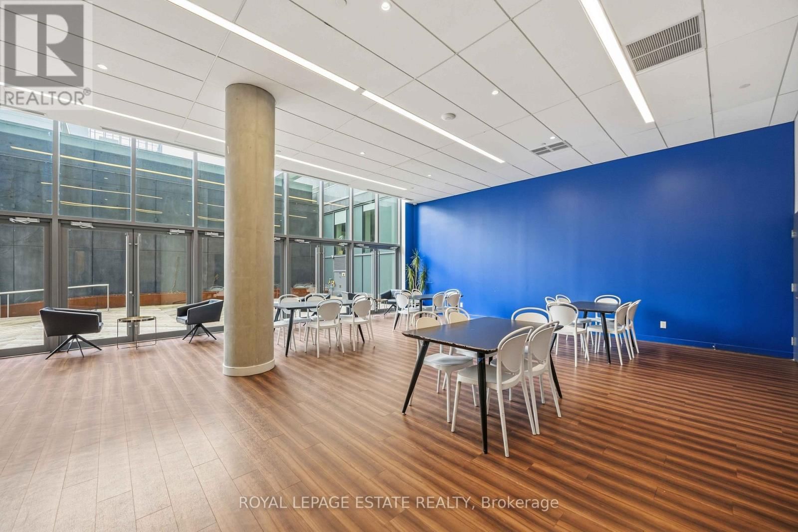 1505 - 160 FLEMINGTON ROAD Image 28