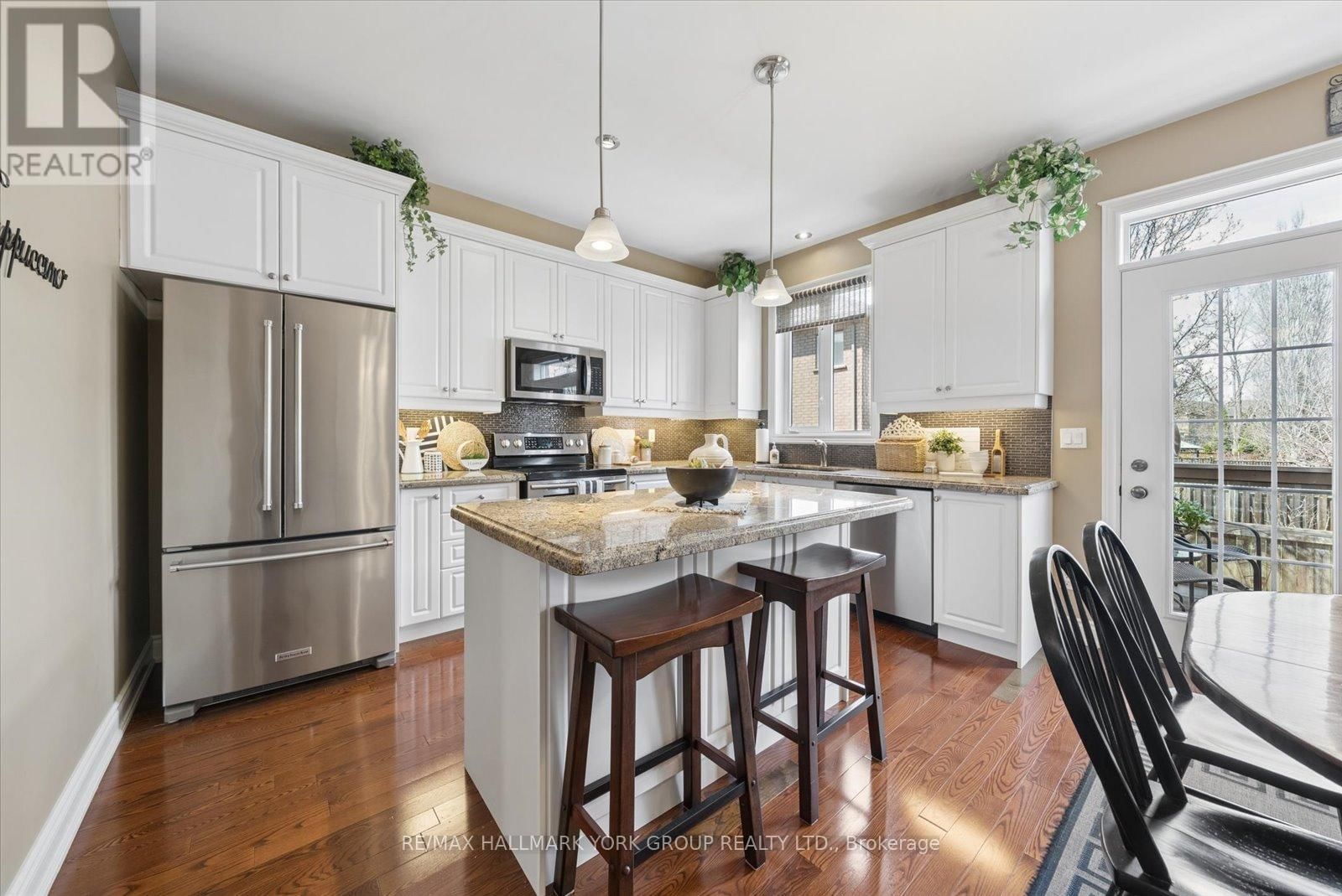 202 DUSKYWING WAY Image 7