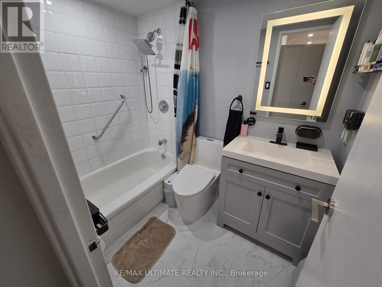 2305 - 390 DIXON ROAD Image 17