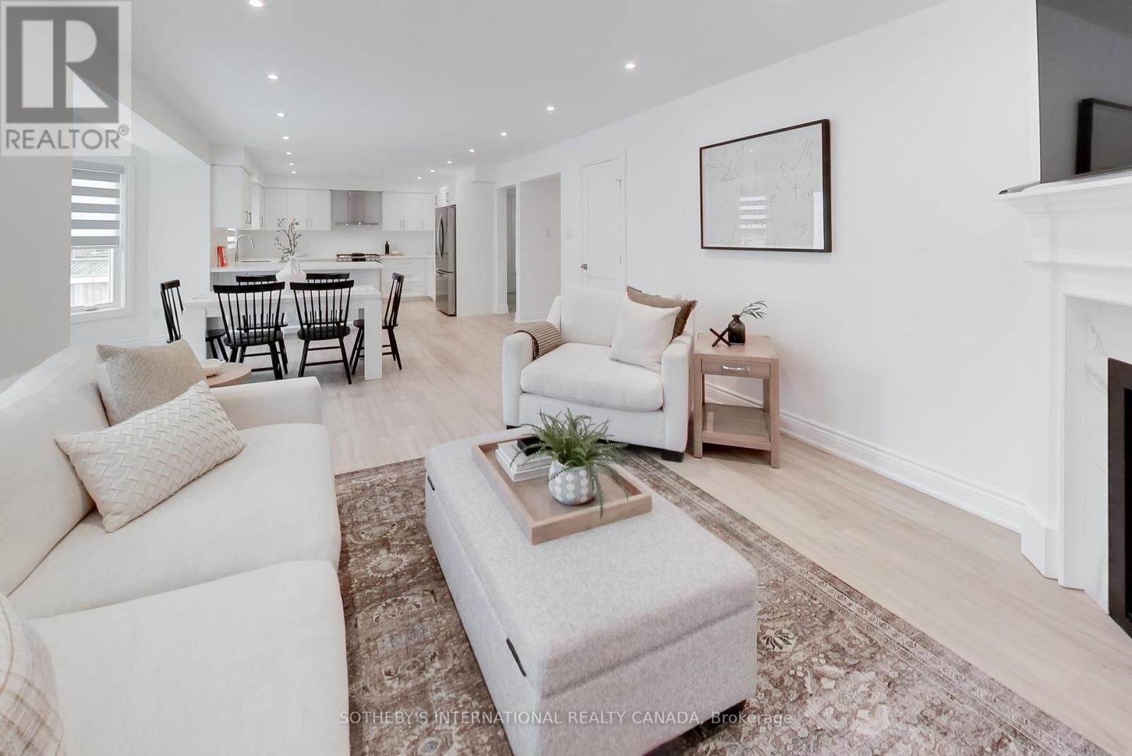 1124 LANSDOWN DRIVE Image 14