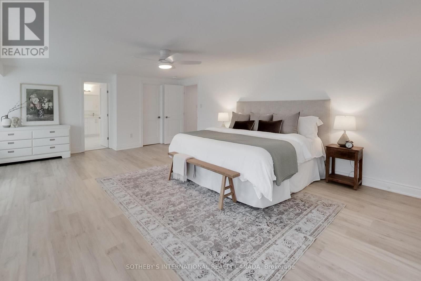 1124 LANSDOWN DRIVE Image 20