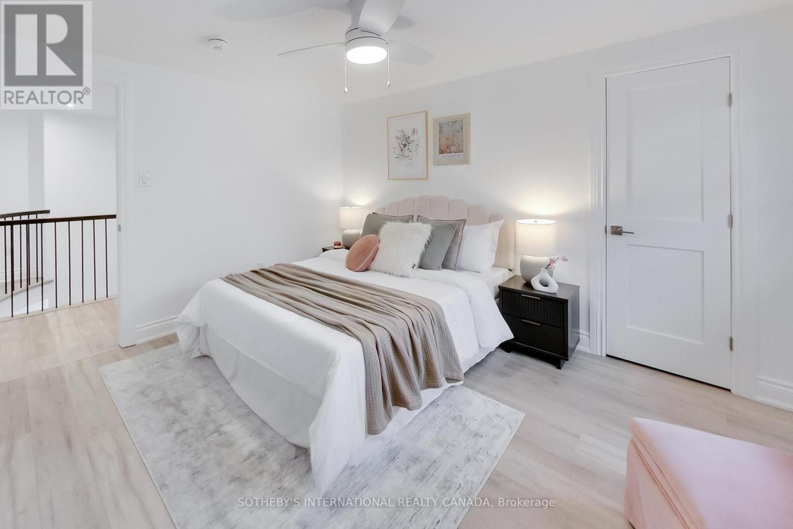 1124 LANSDOWN DRIVE Image 26