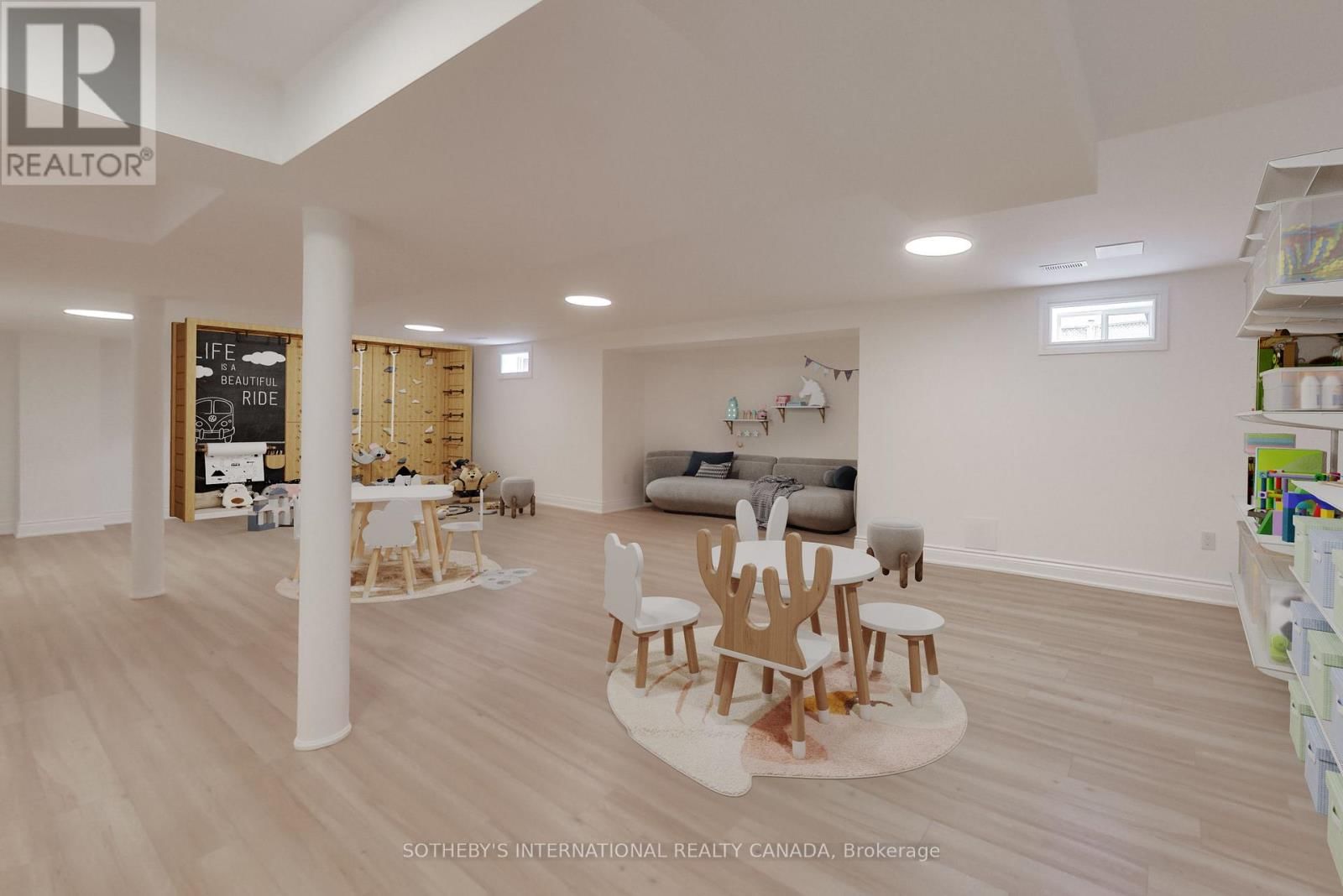 1124 LANSDOWN DRIVE Image 31