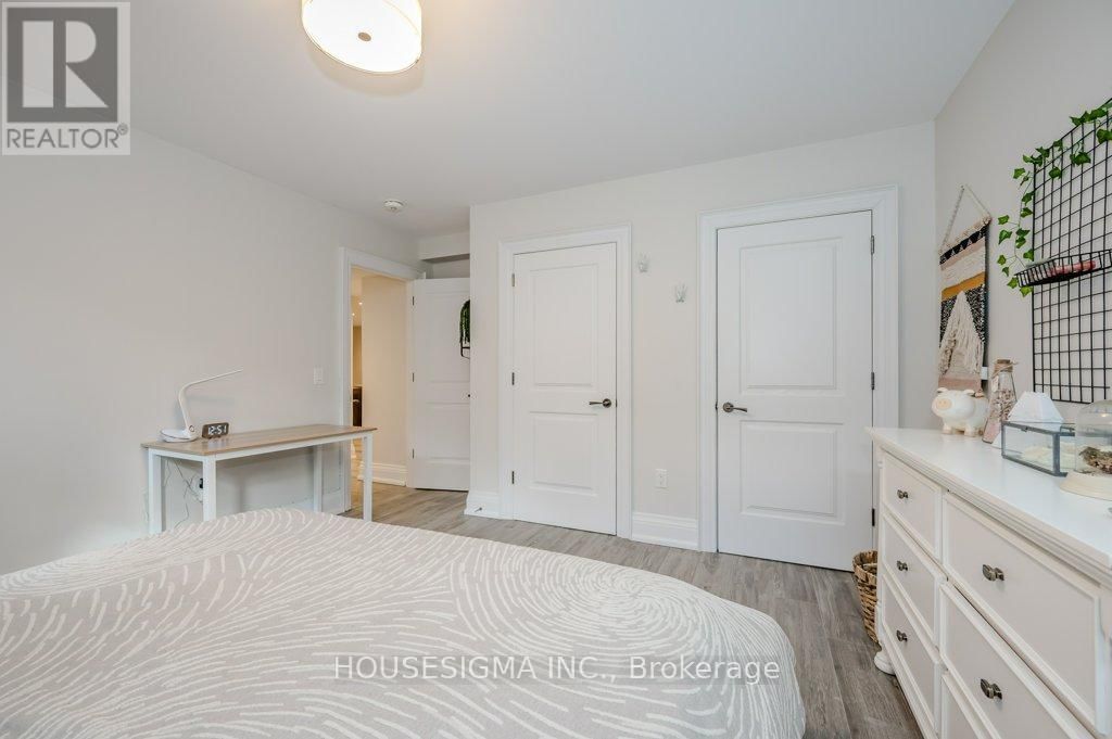 1298 PINEGROVE ROAD Image 42