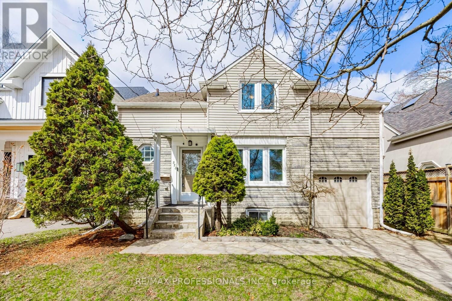 228 THE KINGSWAY Image 1