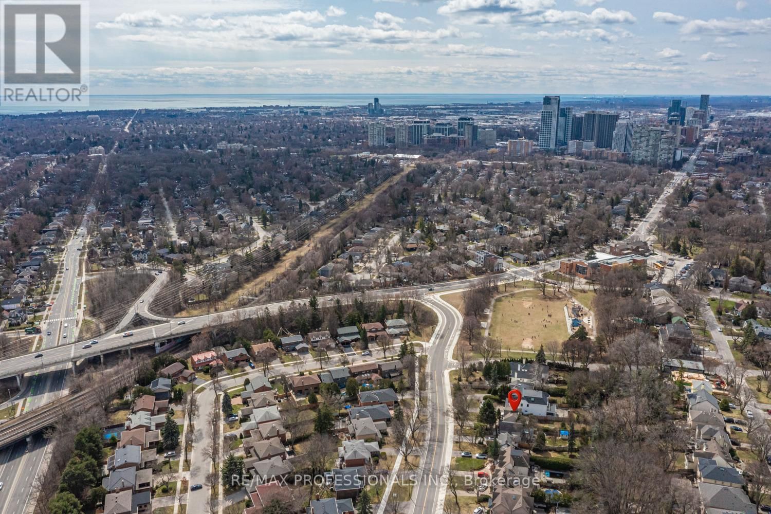 228 THE KINGSWAY Image 39