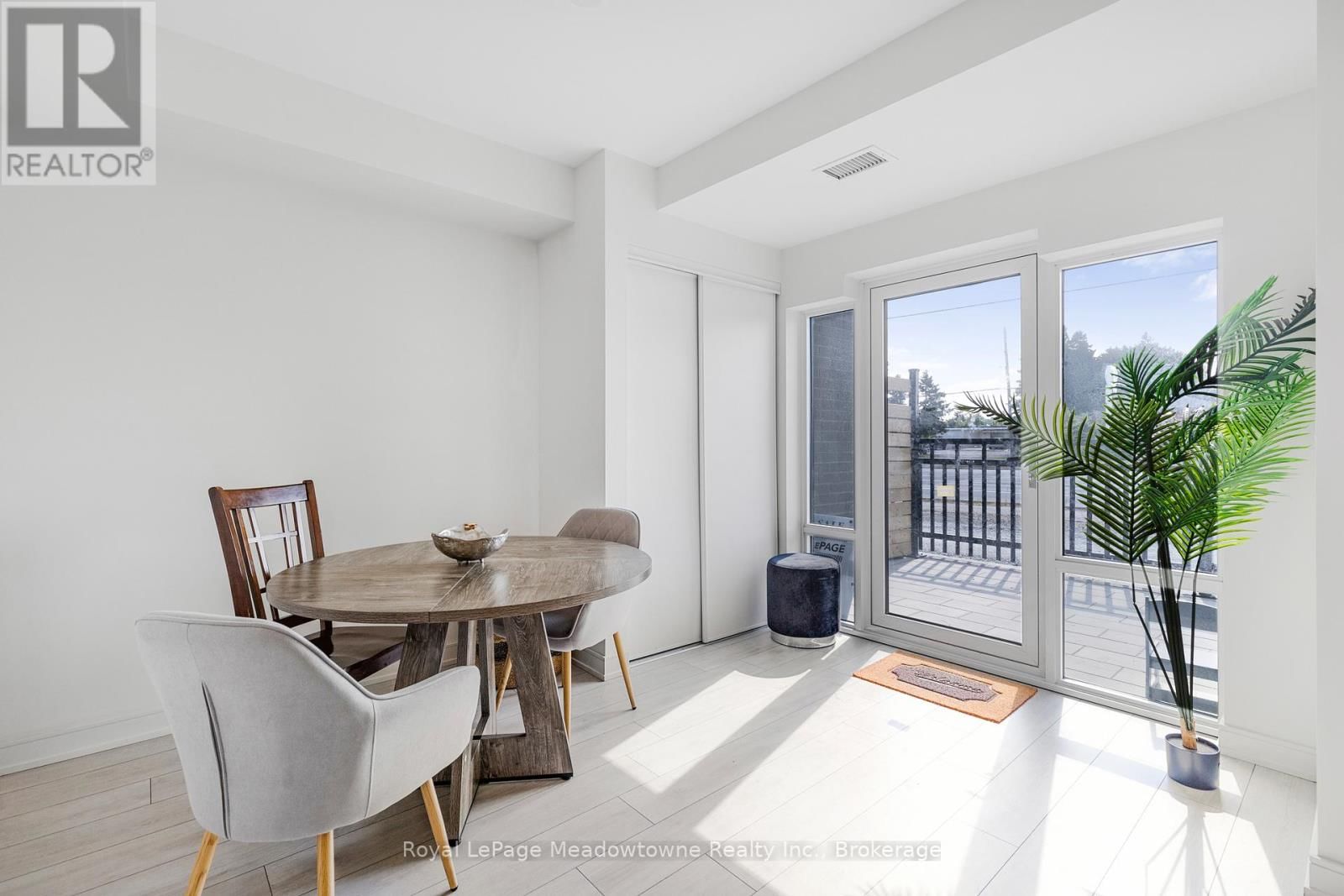 TH 107 - 8010 DERRY ROAD Image 13