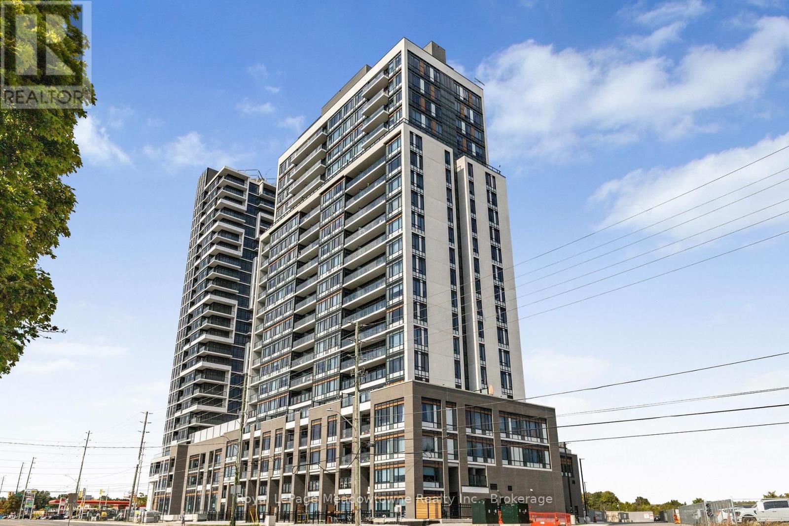 TH 107 - 8010 DERRY ROAD Image 24