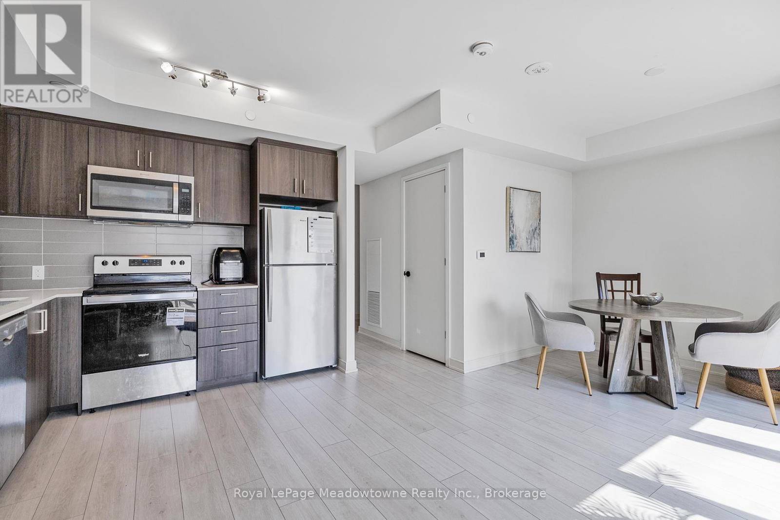 TH 107 - 8010 DERRY ROAD Image 8