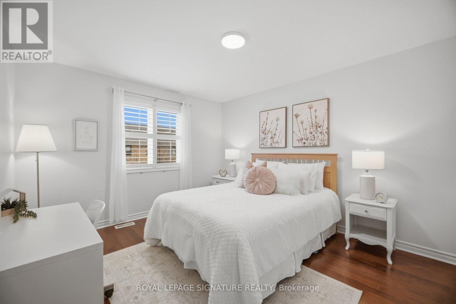 2386 STONE GLEN CRESCENT Image 28