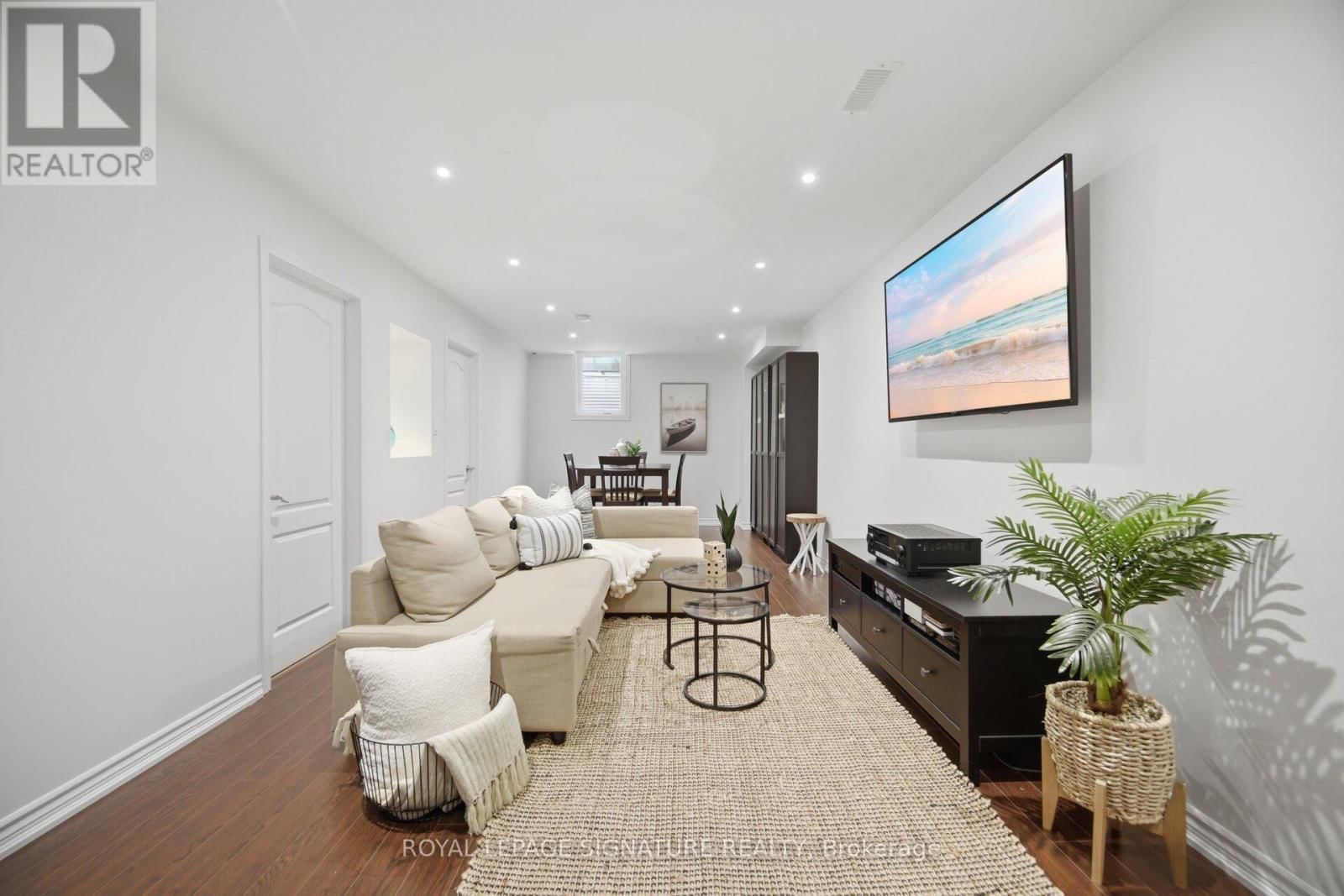 2386 STONE GLEN CRESCENT Image 36