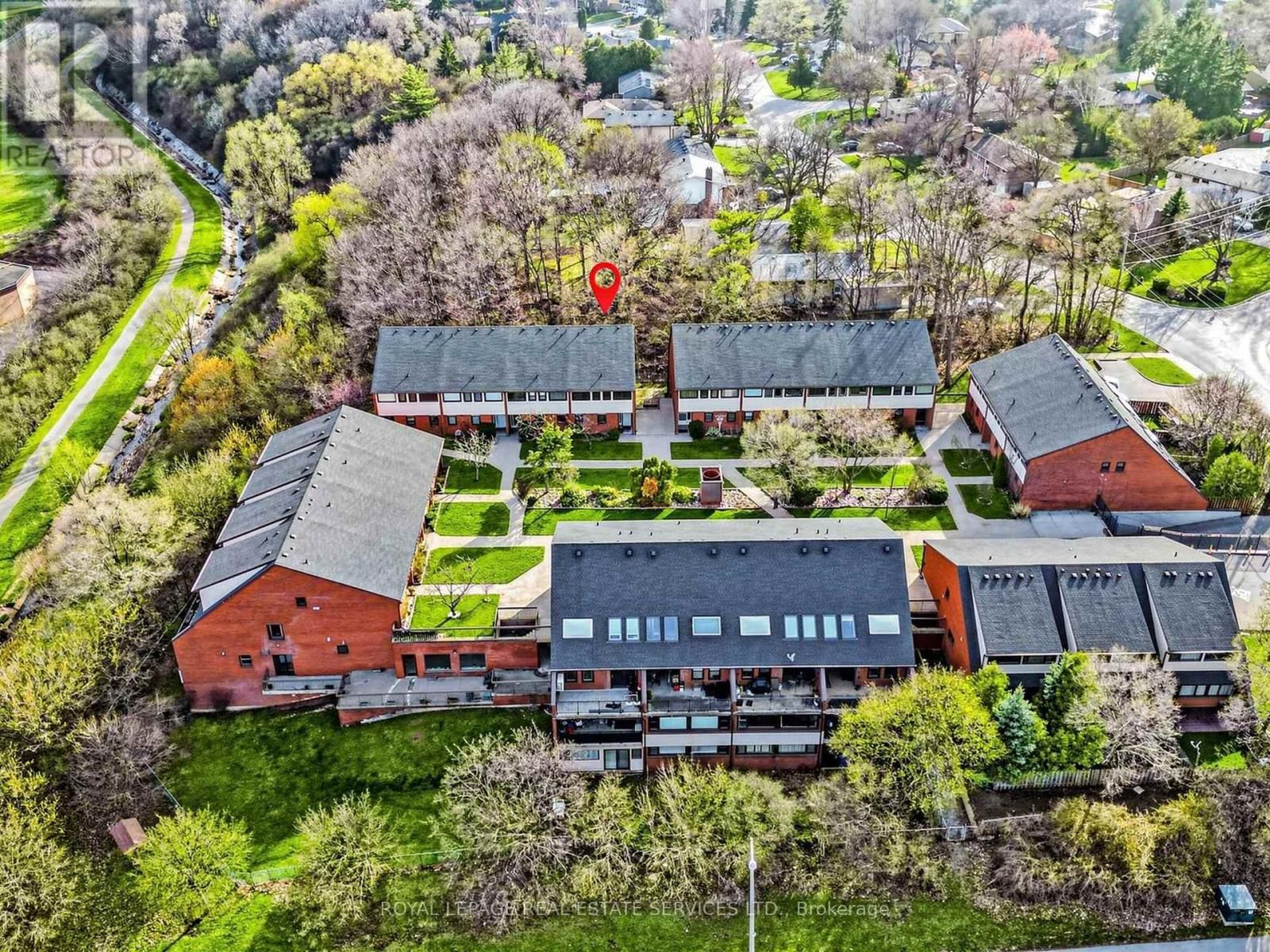 21 - 530 FALGARWOOD DRIVE Image 38