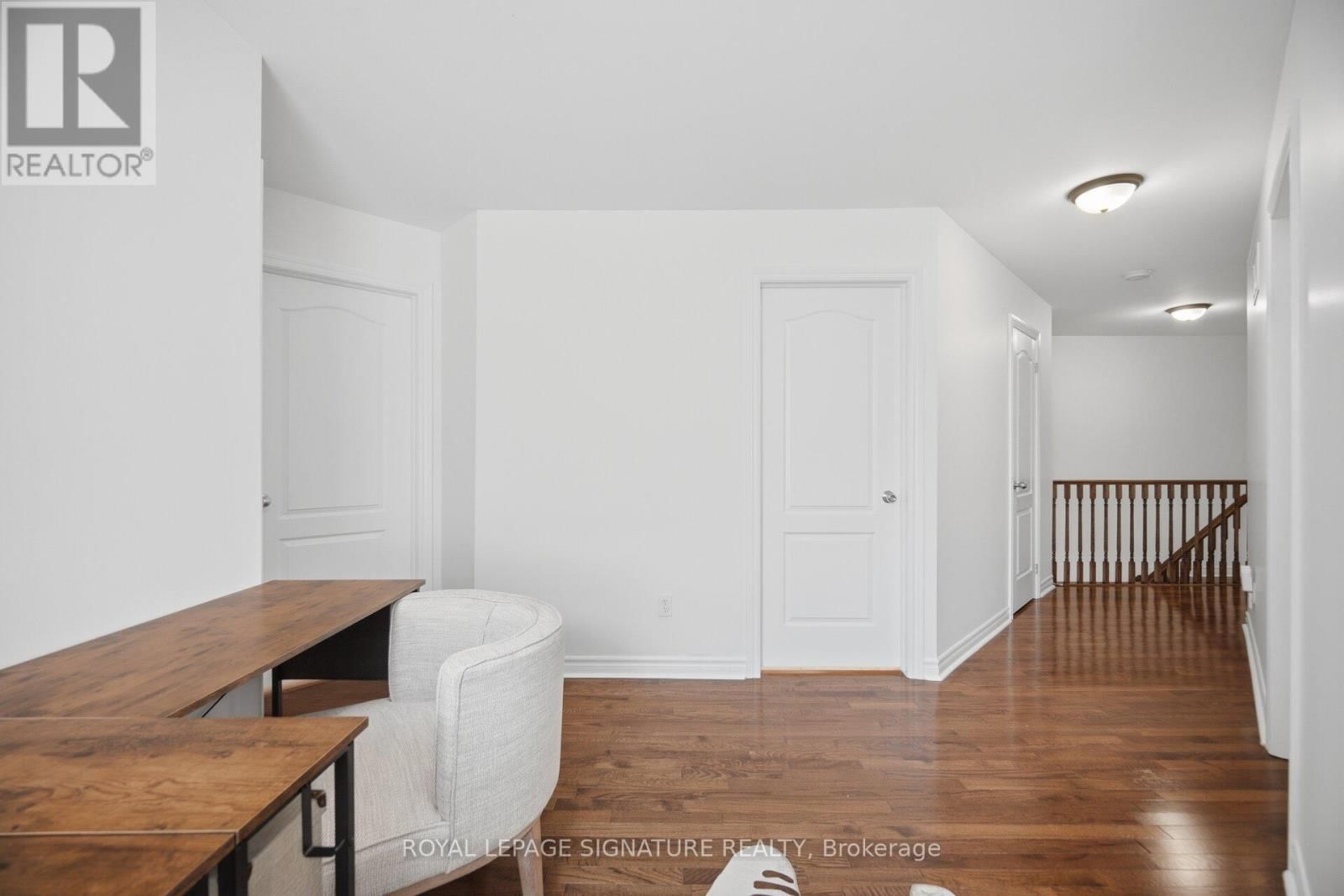 2386 STONE GLEN CRESCENT Image 22