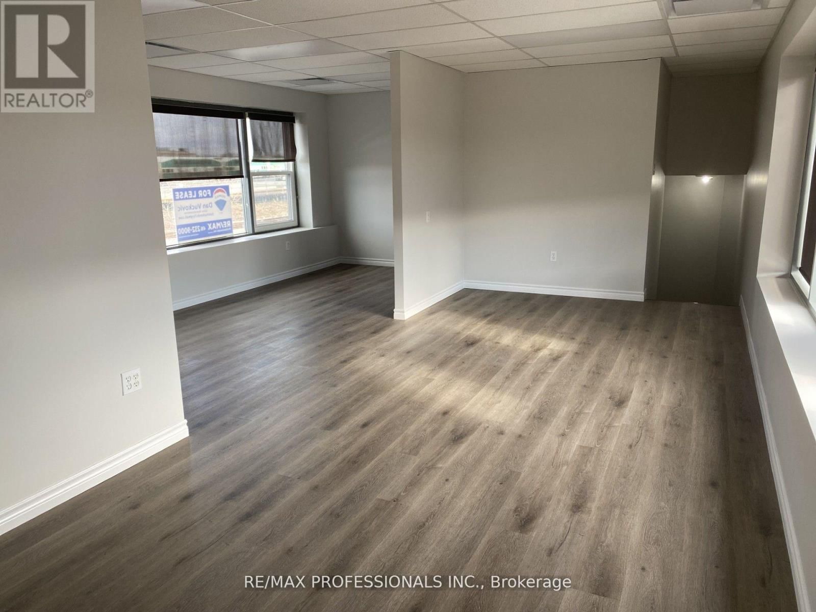 34 - 300 NEW TORONTO STREET Image 10