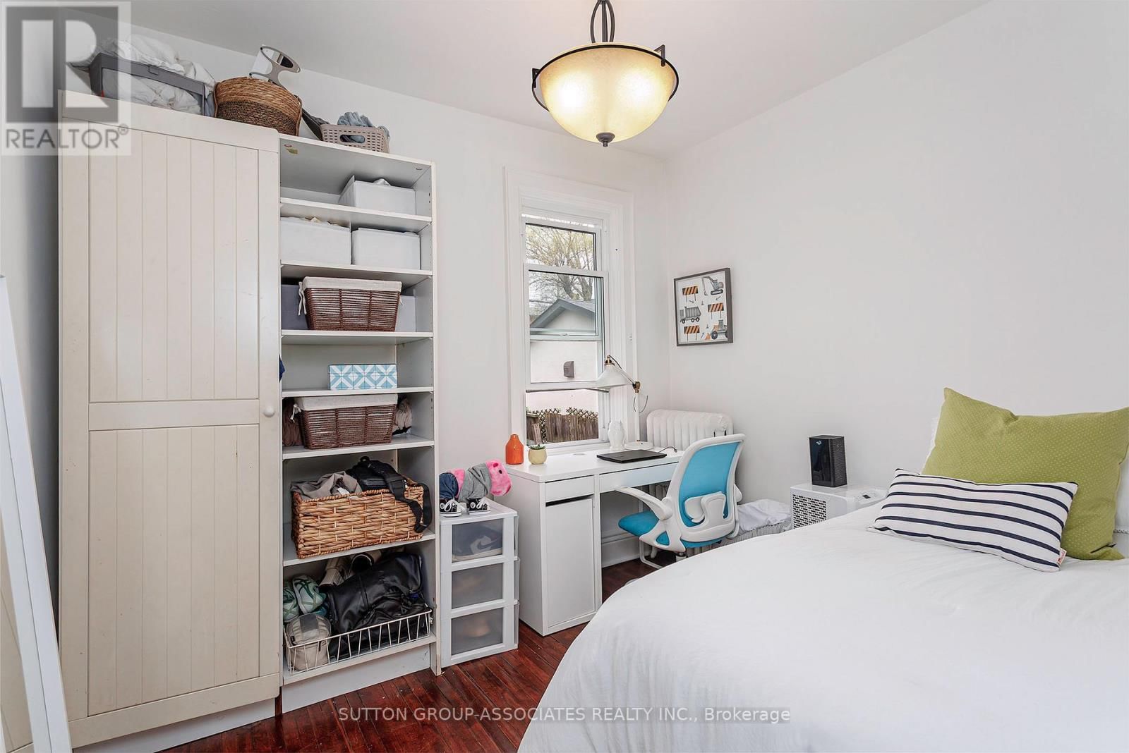 88 WESTMINSTER AVENUE Image 16