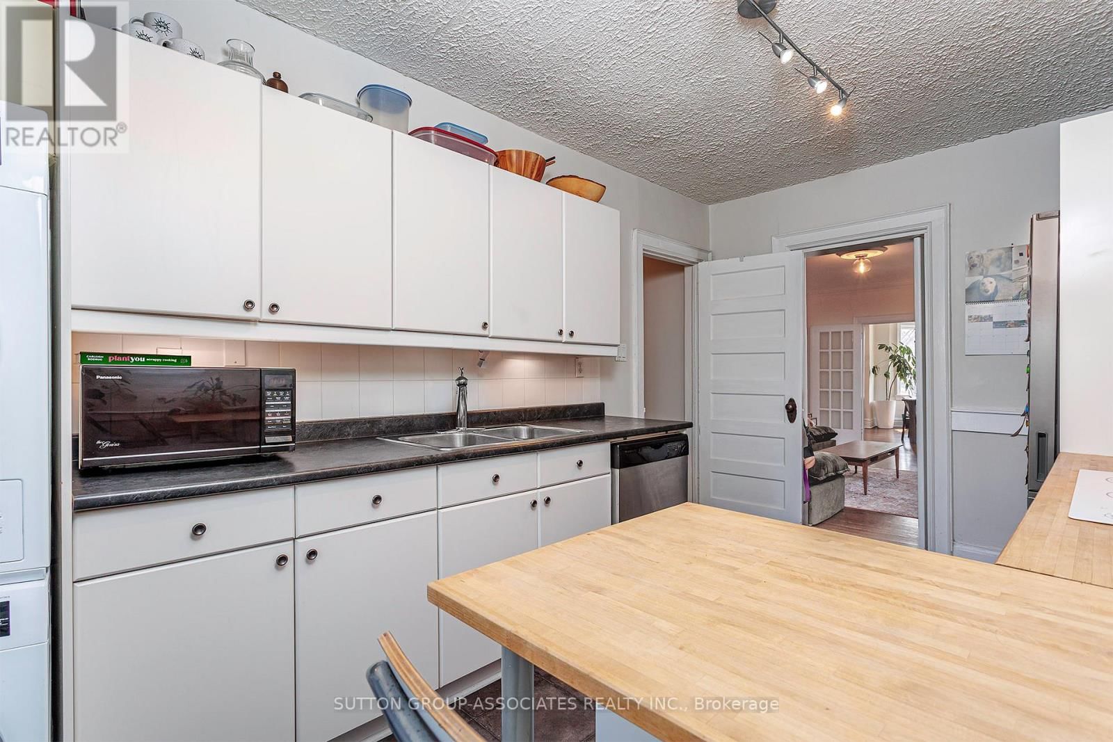 88 WESTMINSTER AVENUE Image 22