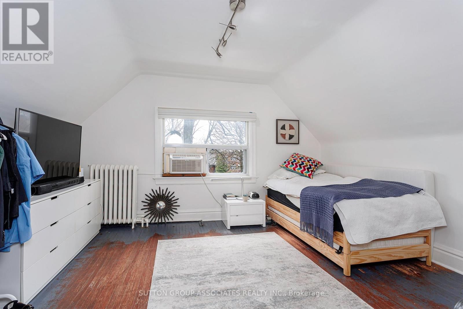 88 WESTMINSTER AVENUE Image 34