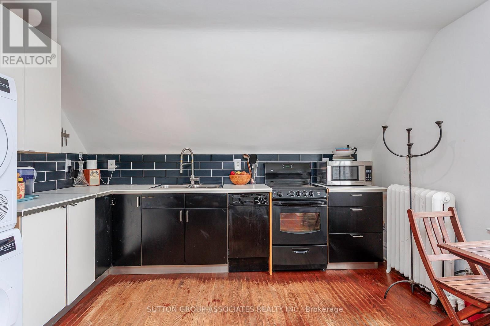 88 WESTMINSTER AVENUE Image 38